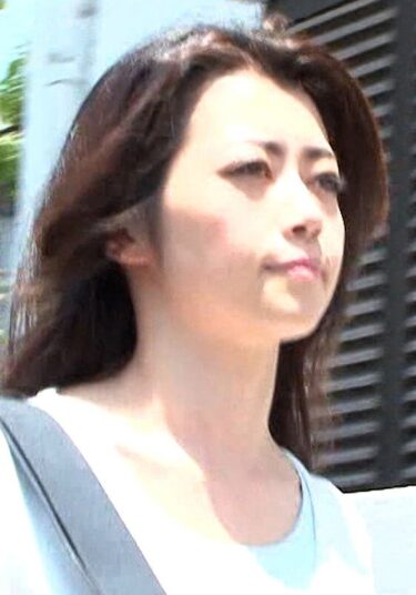 尾行・待伏せ・侵入 狙われた美人妻 なんでもない日常の昼下がりを襲った中出しレ●プーお得に購入はコチラ！